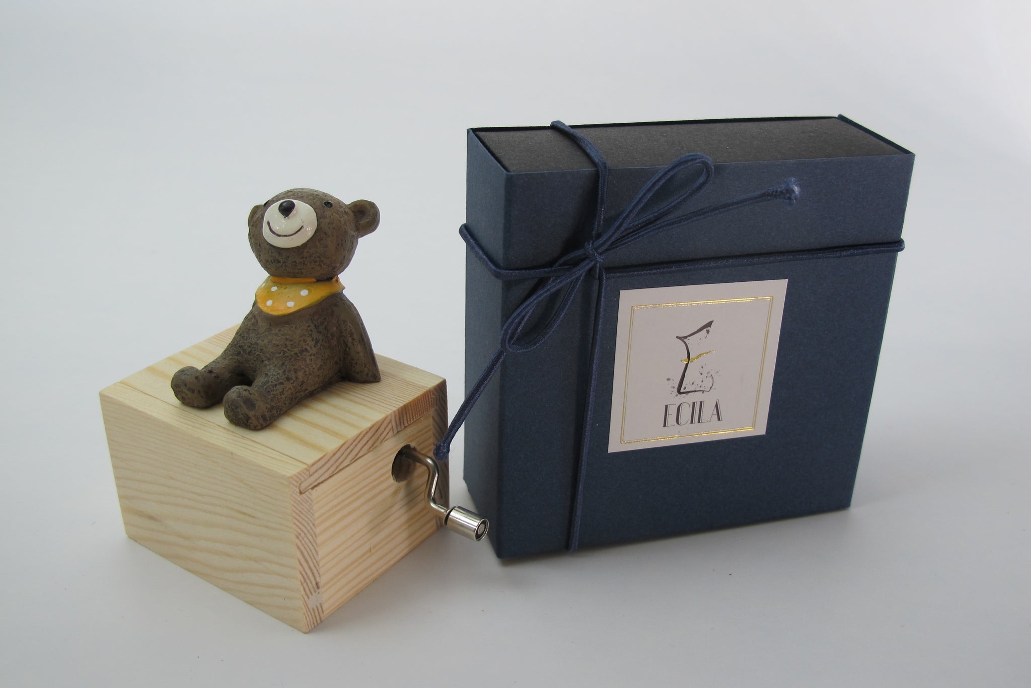 4-piece Gift Box + Teddy Bear Hand Crank Music Box Set